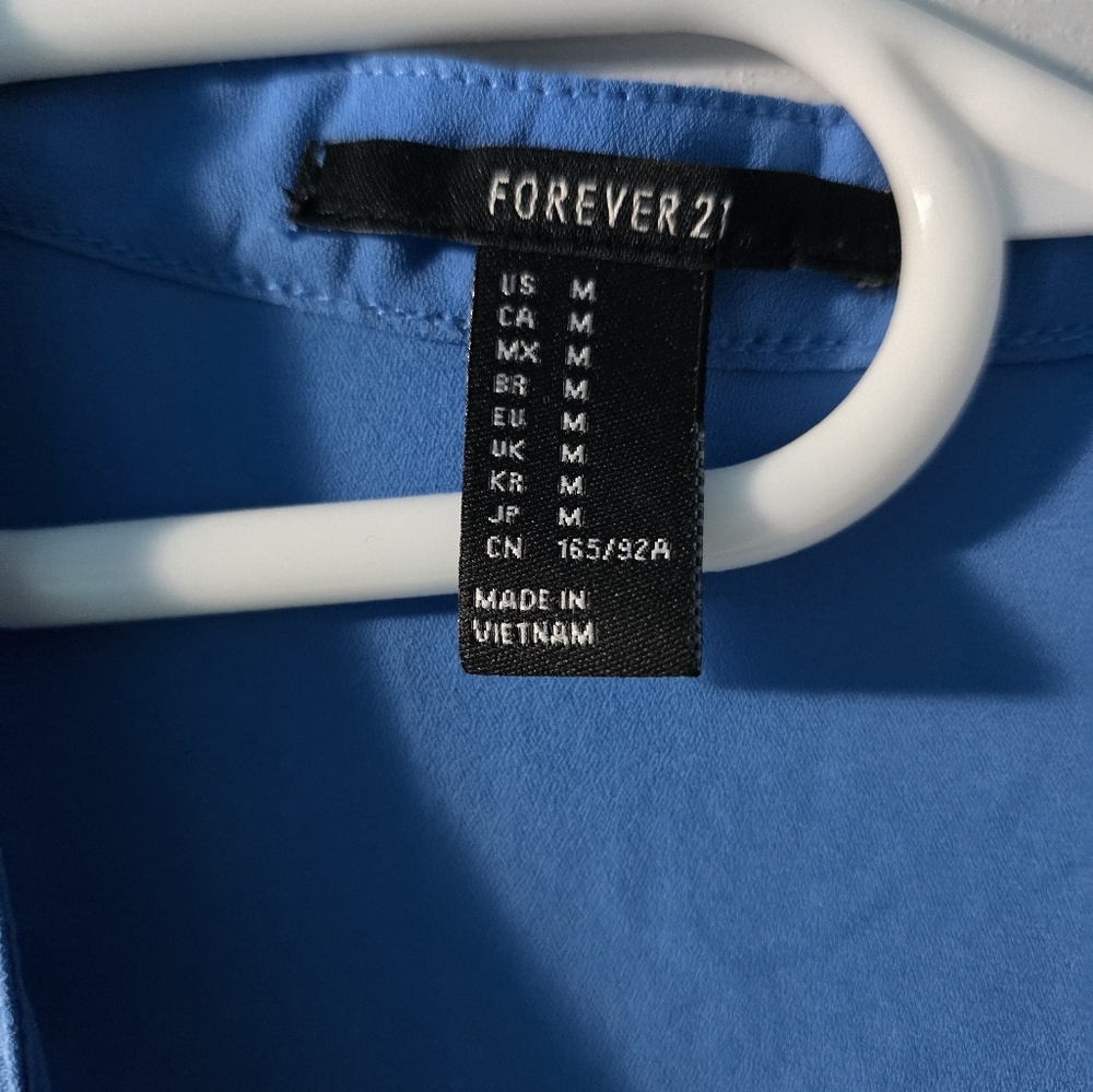 Forever 21 Top - Picture 3 of 3